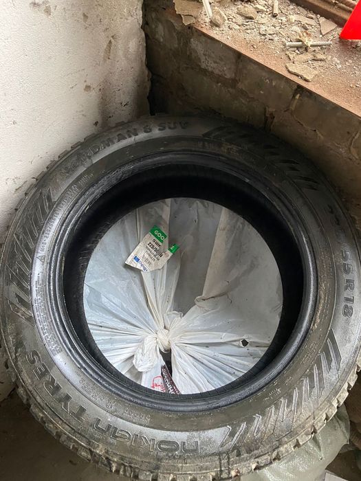 Продам резину на шинах