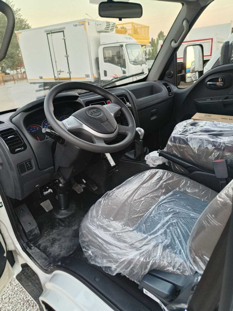 Jac X200 3  3.5Т Тент  2025  Евро5 2Матор