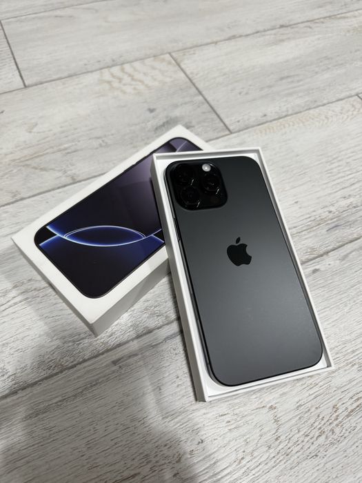 iPhone 16 Pro Max 256Gb