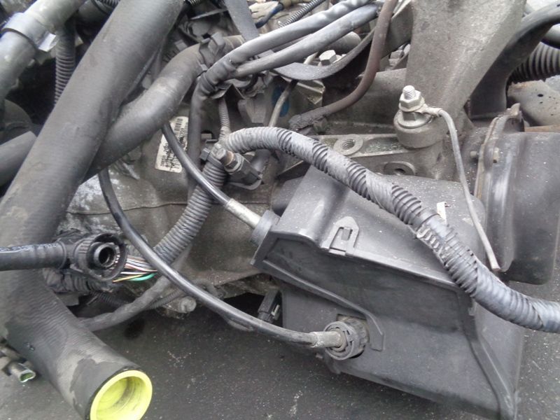 Vand Cutie de viteza manuala Ford Focus 2 1.6i 2004-2012 cod:3M5R