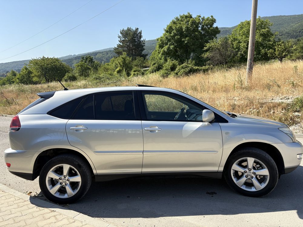 Продавам лексус/Lexus rx300 бензин 3.0