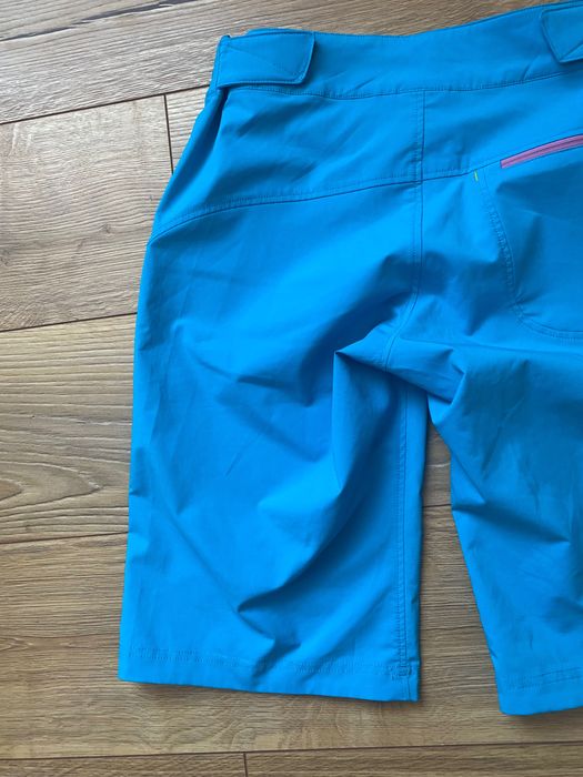 NORRONA-pantaloni scurti, stare foarte buna , dame , marimea XS