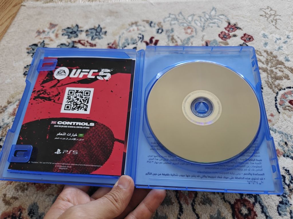 Продам игру UFC 5 ps5 в отличном состоянии!