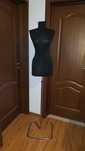 Inchiriez manechin pt rochie mireasa