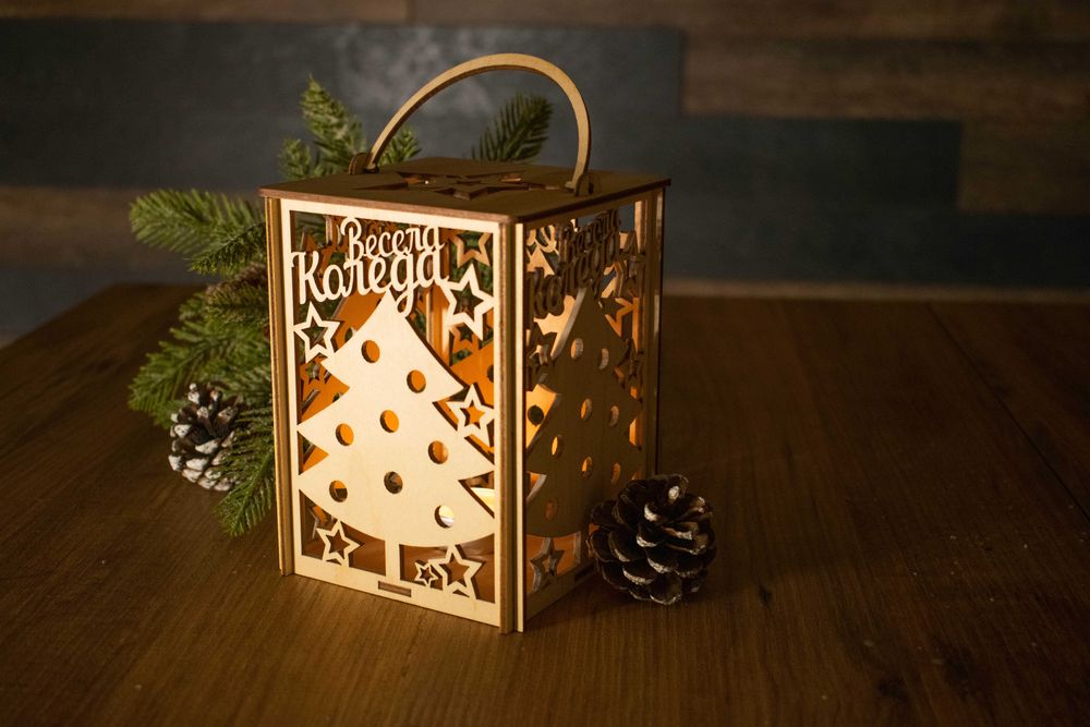 Светещи коледни фенери (различни варианти) - прекрасен коледен подарък