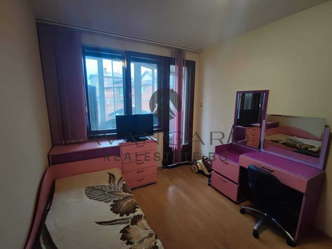 Продава се Четиристаен апартамент в Пловдив, Център - 102 кв.м за 2922 €/кв.м - Снимка #7