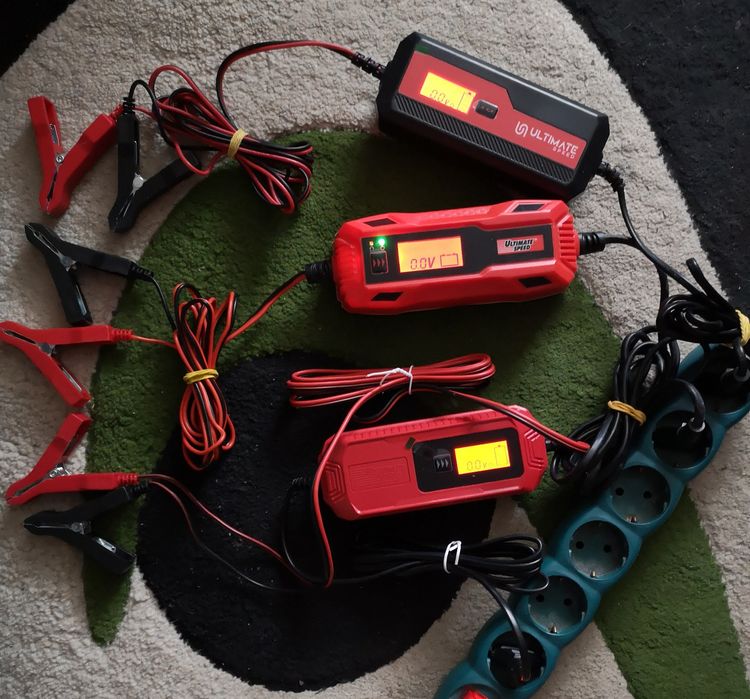 Redresor auto moto smart NOU baterii 6 - 12 V display