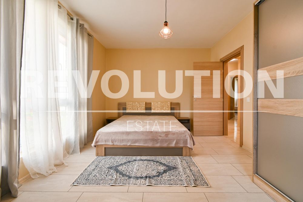 Дава се под наем Четиристаен апартамент в София, Павлово - 127 кв.м за 1100 € - Снимка #4