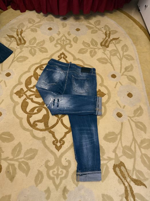 Blugi dsquared2.