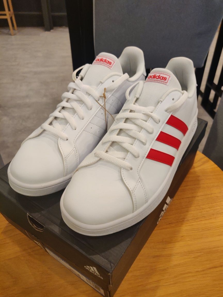 Adidas Grand Court Base номер 46 2/3 код 33A