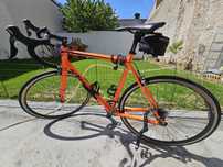 Cursiera KTM strada 1000