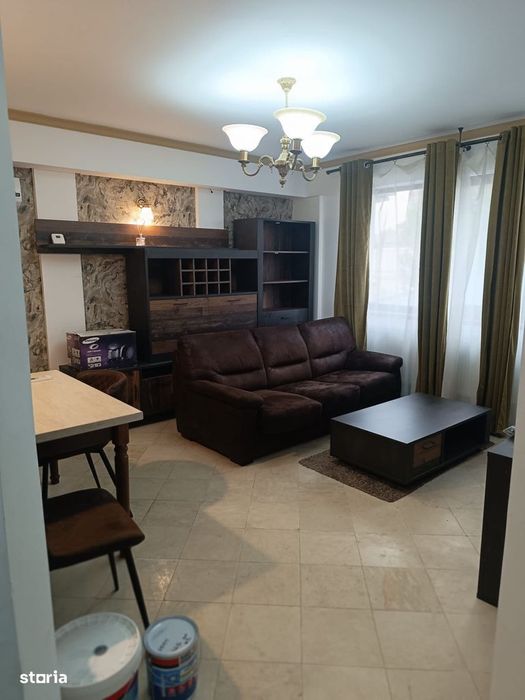 ap 2 cam dec uitra central 56 mp , parcare cu acte langa mitropolie