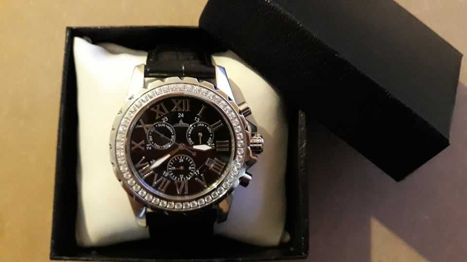 Часовник Richtenburg Romantica R10300 като нов