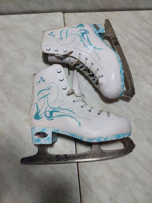 Patine gheata 503 patinaj artistic American marime 32-33 ( 21,5 cm)
