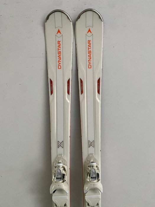ski/schiuri/schi Dynastar Intense,153 cm