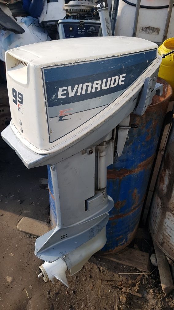 Evinrude 9,9 cp 2 timpi colantat cu 5