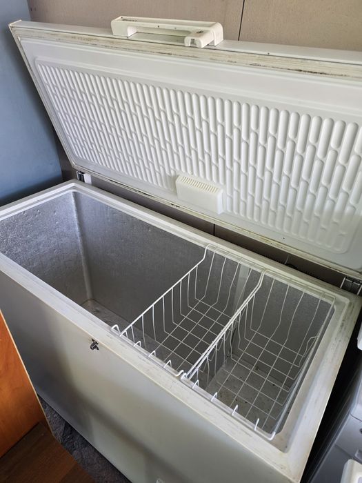 Ларь морозильный 400 литров