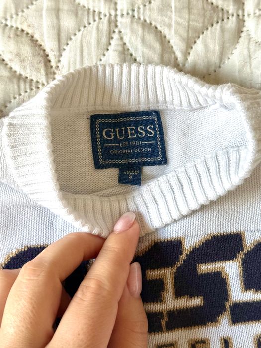 Детски пуловер Guess размер 5 г
