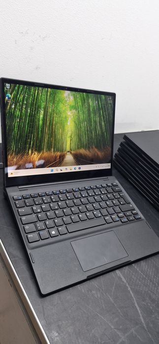 Tablete Dell i7 gen 7 16gb ram