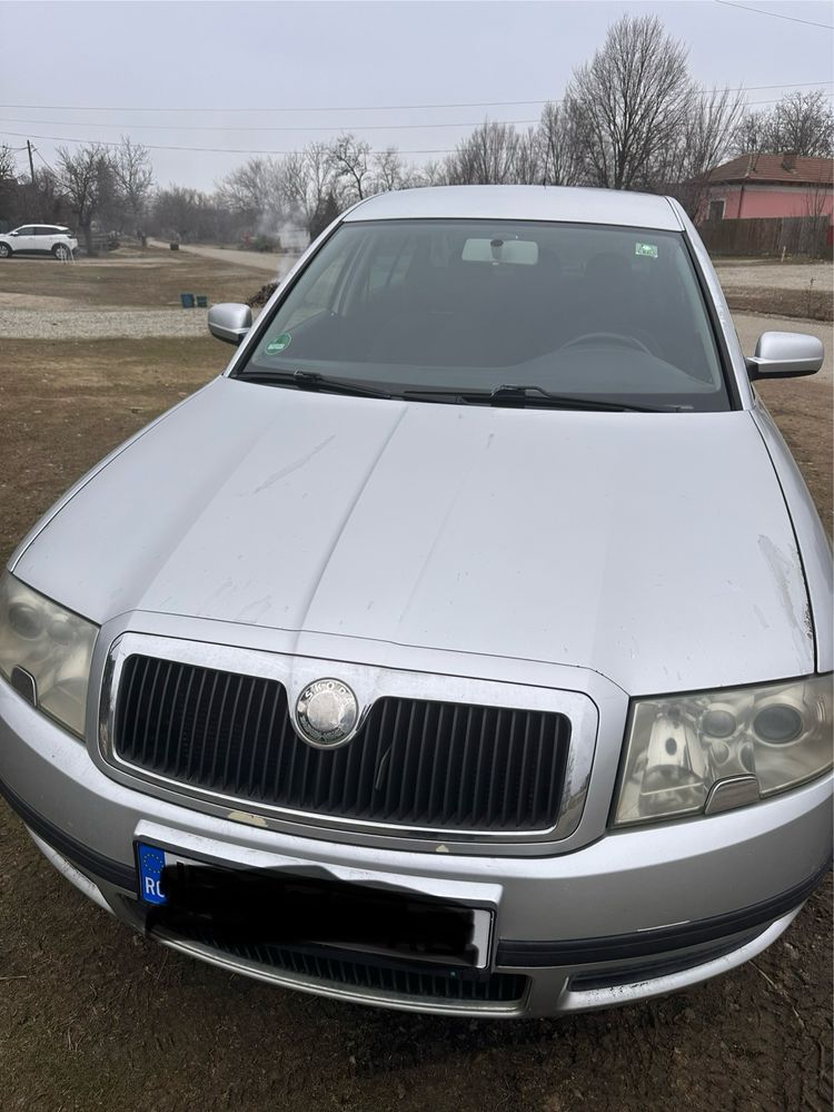 Skoda superb 1.9 tdi proprietar de noua