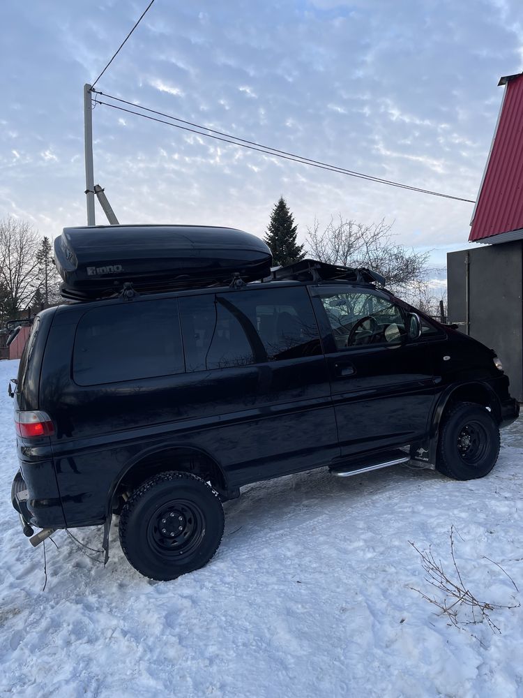 Mitsubishi Delica