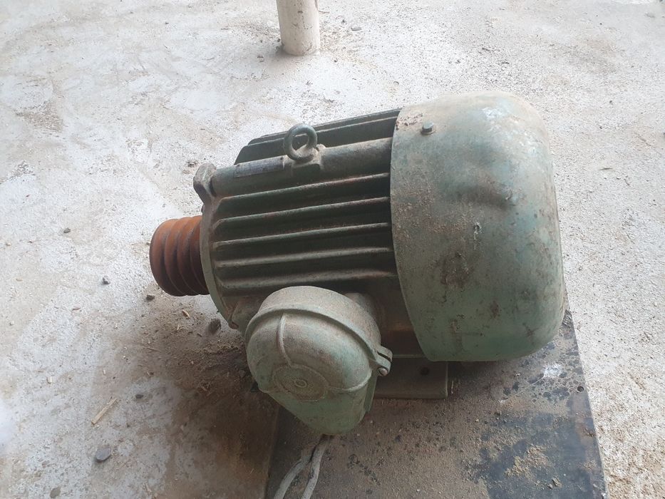 Электродвигатель сотилади 4 квт