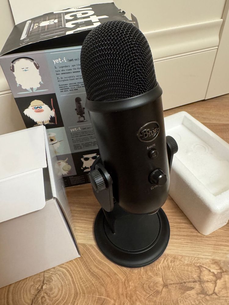 Microfon profesional Yeti Blue