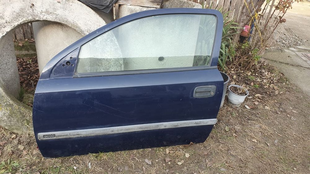 Usa fata stanga opel astra