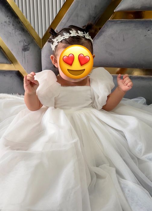 Продам нарядное платье на девочку от Mildy dress.