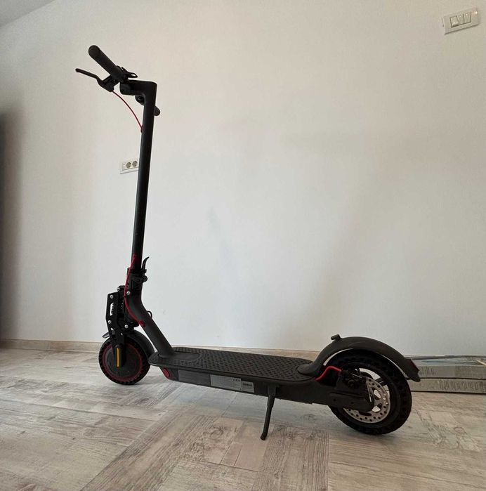 Trotineta electrica Xiaomi M365 Pro
