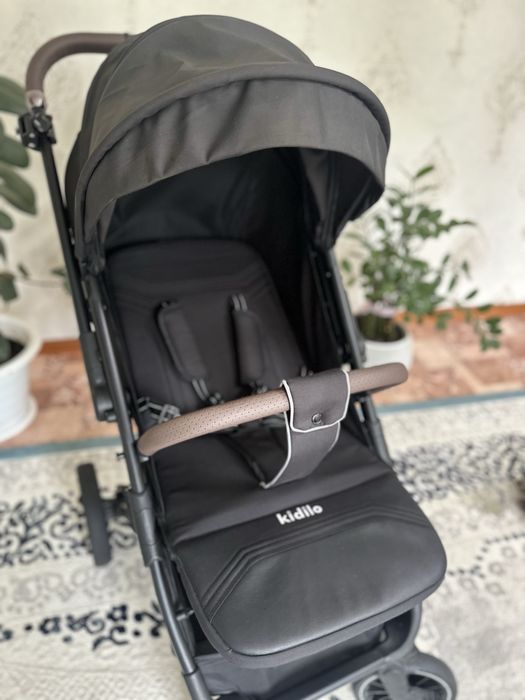 Прогулочная коляска Kidillo
