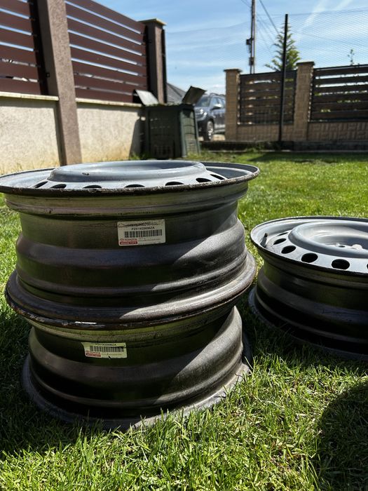 Jante Toyota Auris, Yaris R16