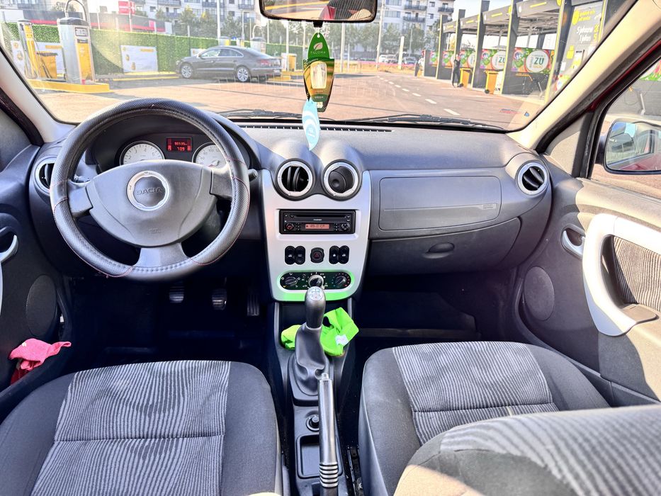 Vand Dacia Logan 1.2 93.000 km