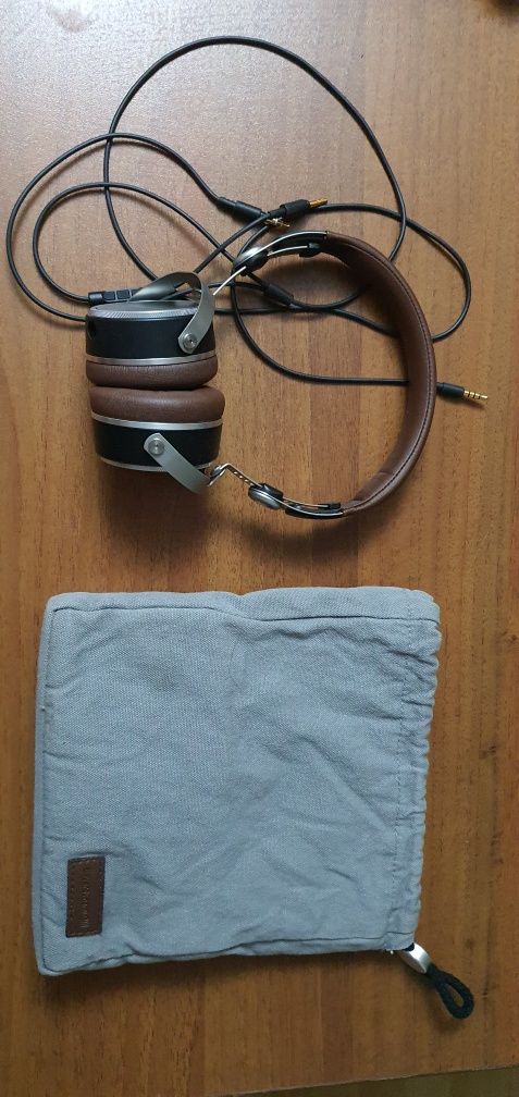 Продам супер крутые наушники Beyerdynamic Aventho wired