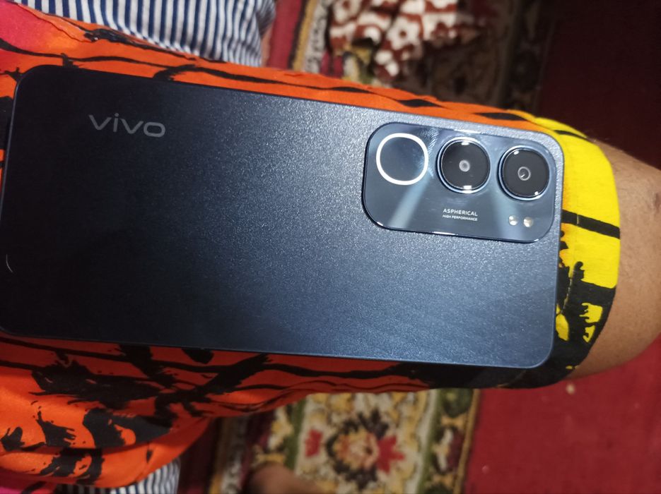 VIVO Y19s yaxshi xolatdagi telfon