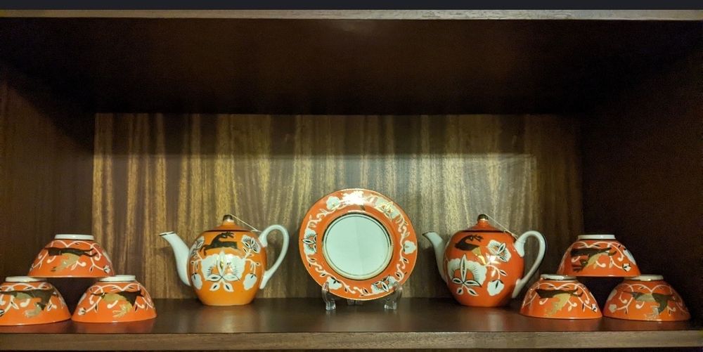 Продам Сервиз Золотой Олень