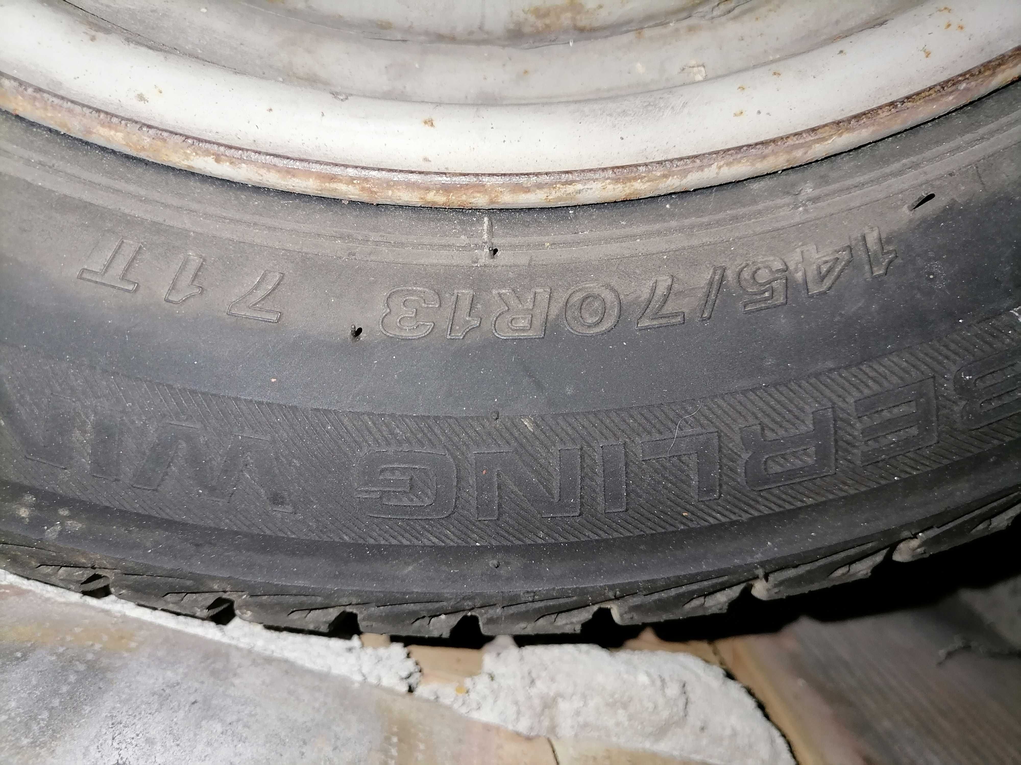 Зимни гуми с джантите, 145/70 R13