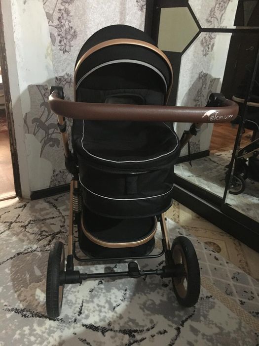 Продам коляску без изъянов
