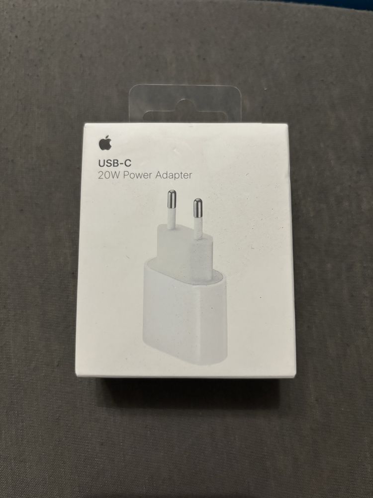 Apple адаптер за зарядно, USB-C, 20W, iPhone 15