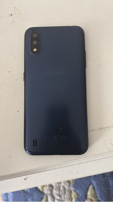 Продам телефон , б/у . Марка Samsung