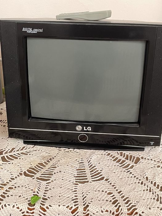 Продается телевизор LG