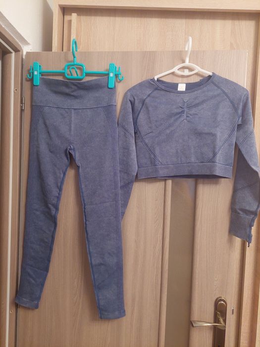 Compleu sport pentru sala sau afara