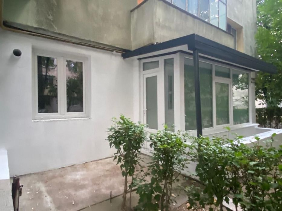 Vand apartament 2 camere parter zona gara