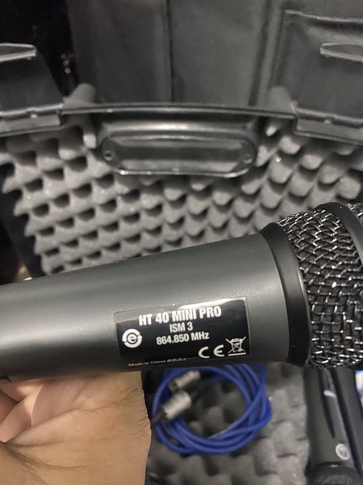Microfon fara fir akg (shutr. Sennheiser)