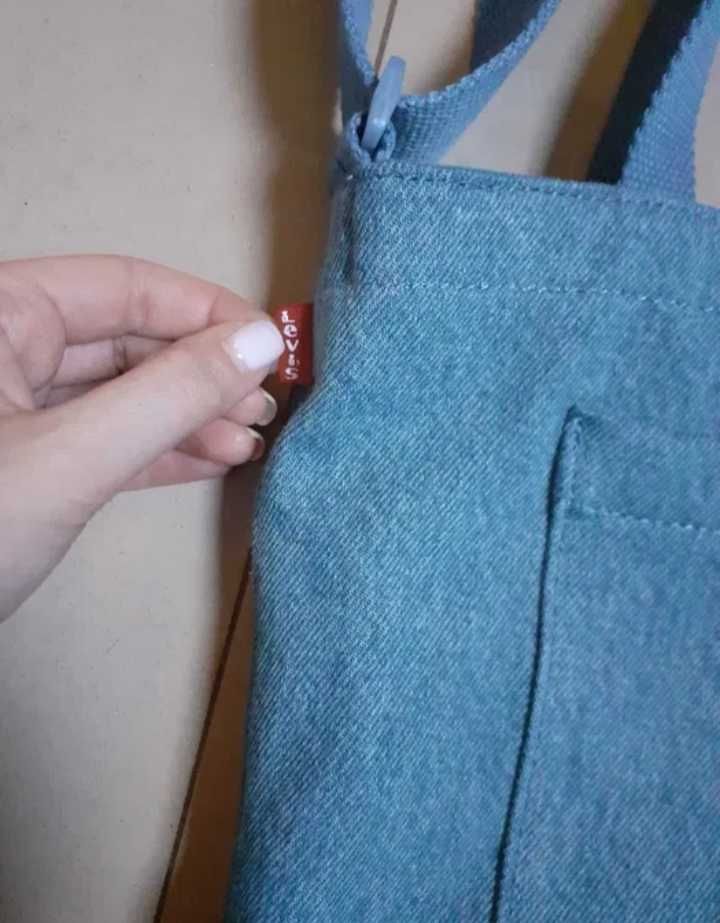 Нова чанта  Levis