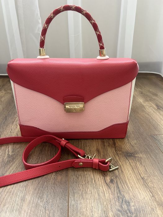 Кожена дамска чанта Patrizia Pepe