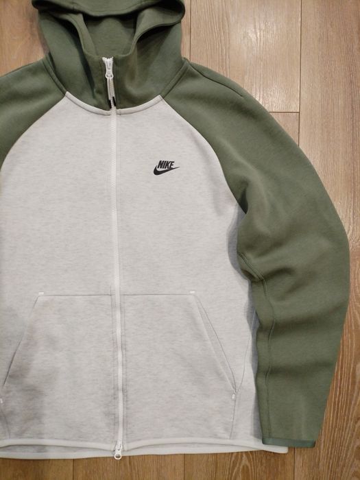 Nike tech fleece горнище мъжка оригинален