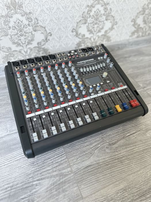 Продам актианый пульт Dynacord 600-3