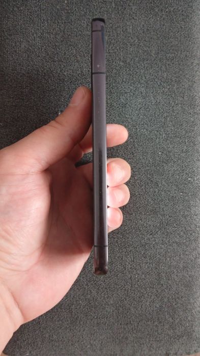 Vând ceas plus telefon