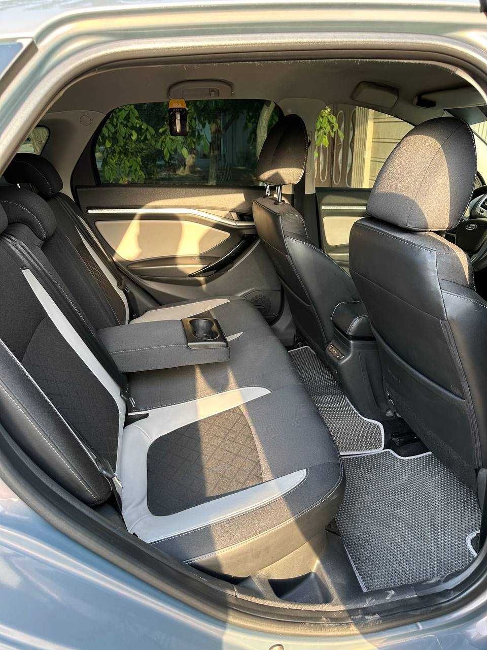 Lada Vesta SW Cross 1.8 ФУЛЛ